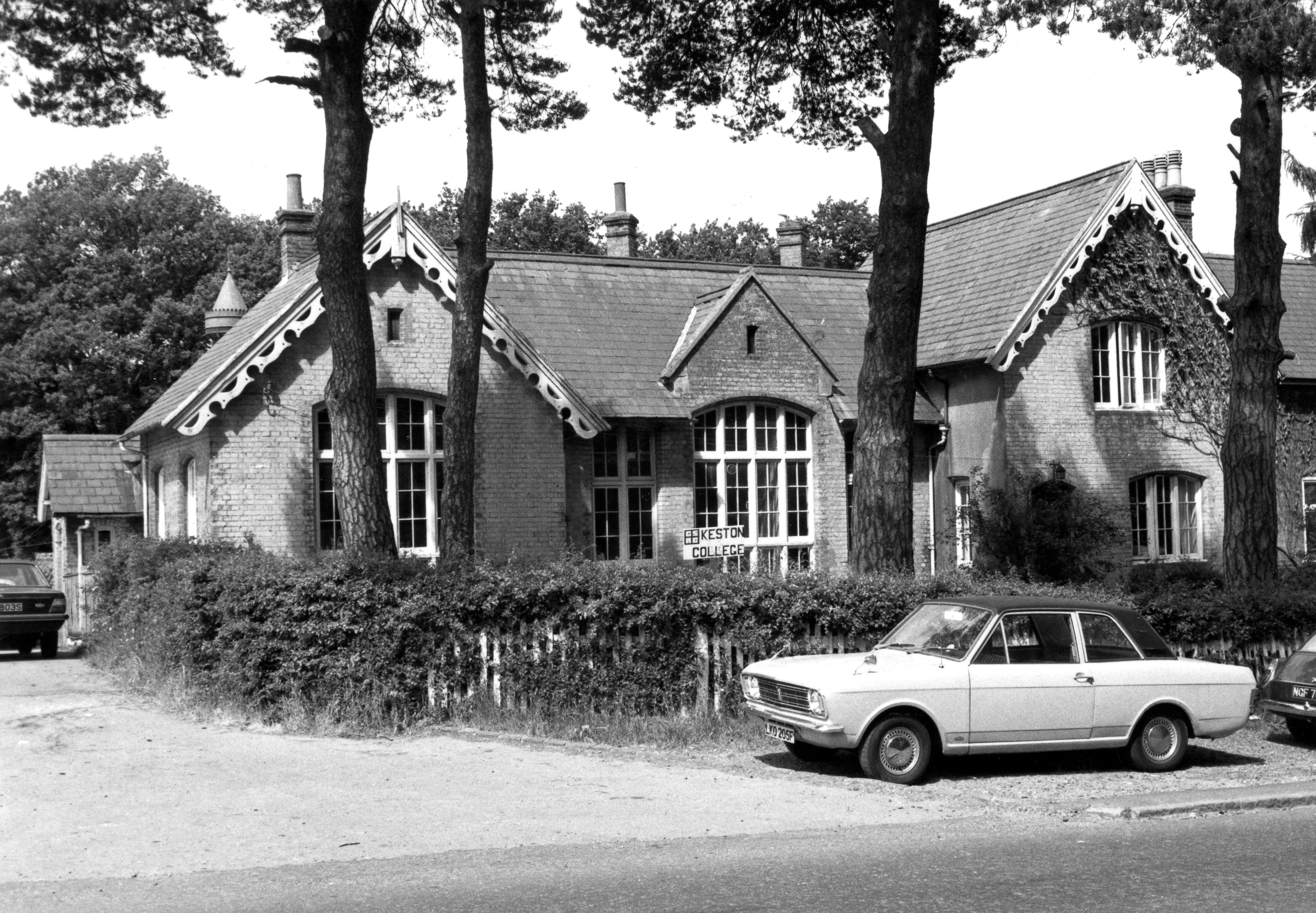 “The Keston College in Kent,” 1978, Keston Digital Archive
Description: “The Keston College purchased the building of the former Keston Primary School in Kent, England in 1974.”
