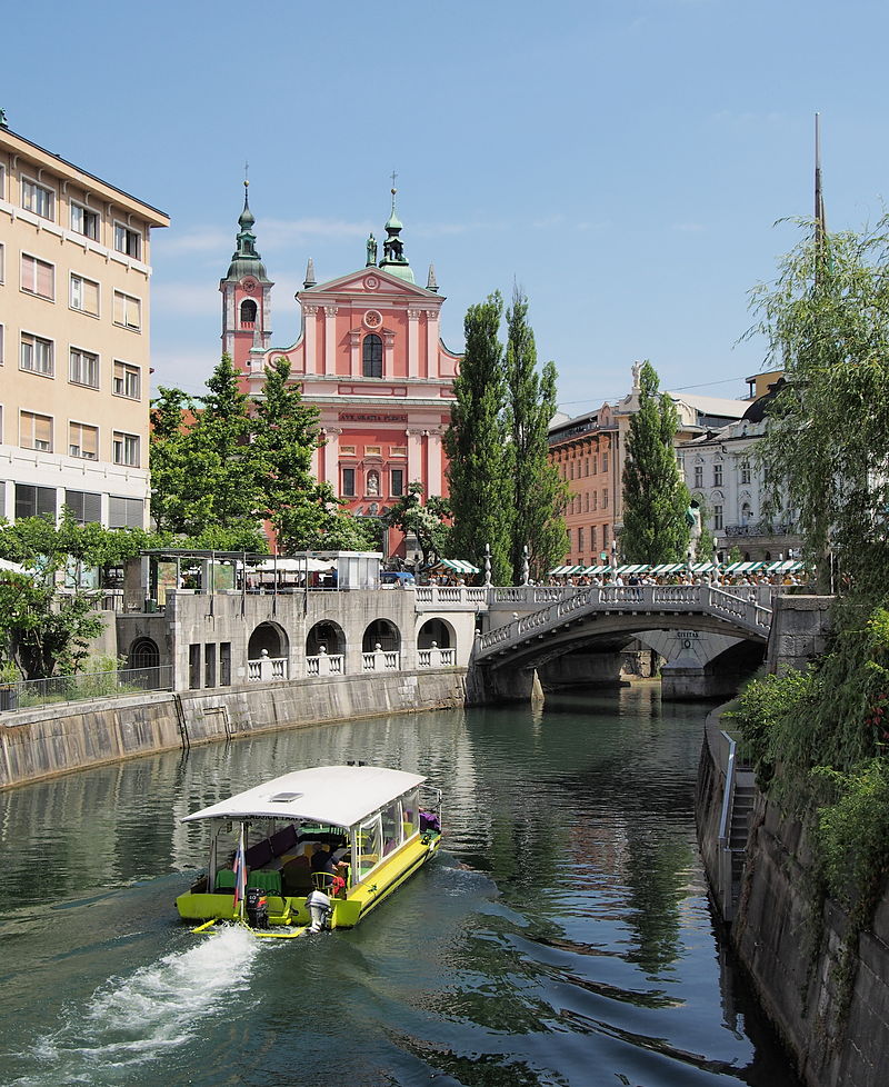 The Triple Bridge over the Ljubljanica River in the city center.Source: Wikipedia