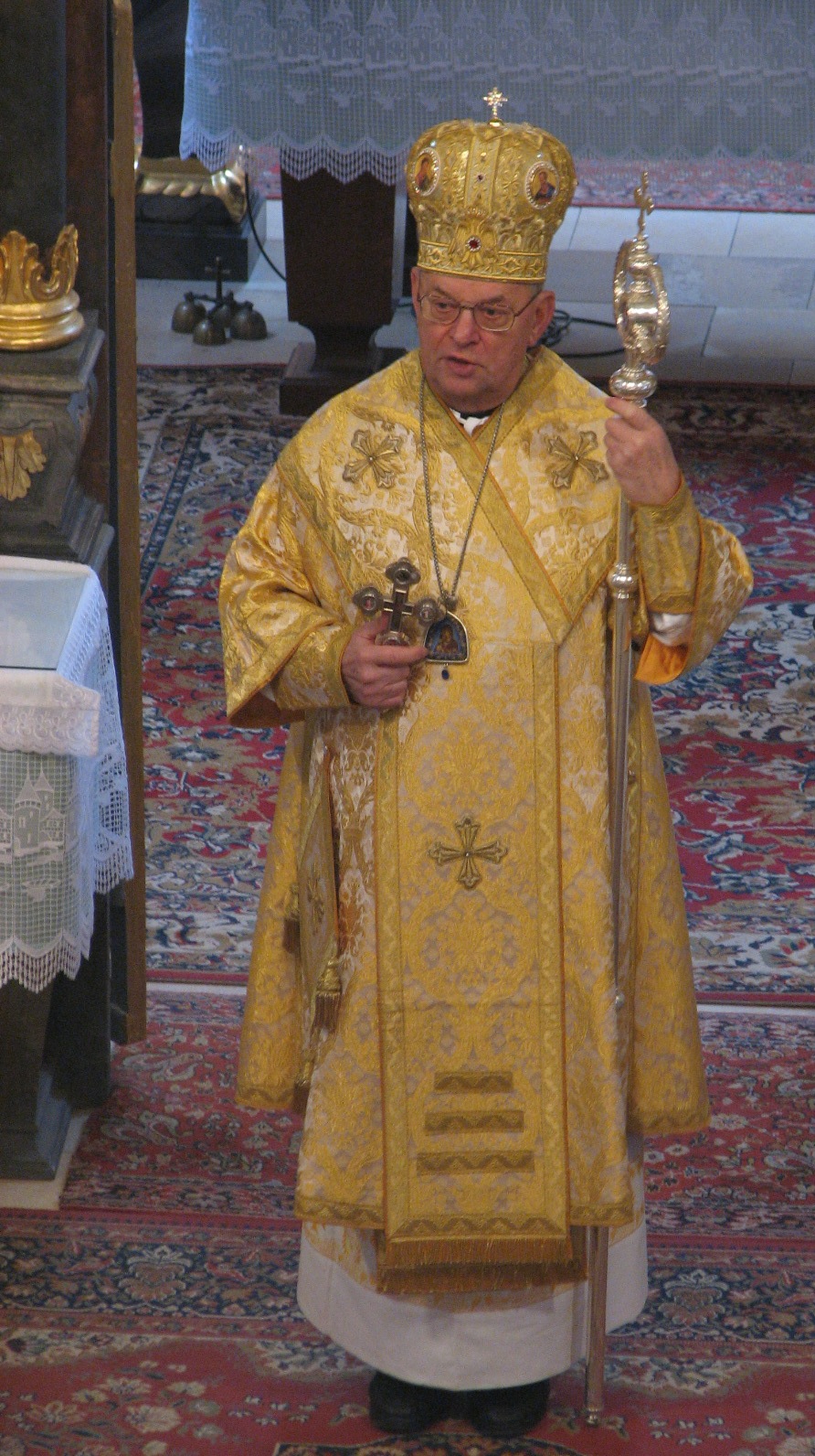 Szilárd Keresztes diocesan bishop of Hajdúdorog, 2007.