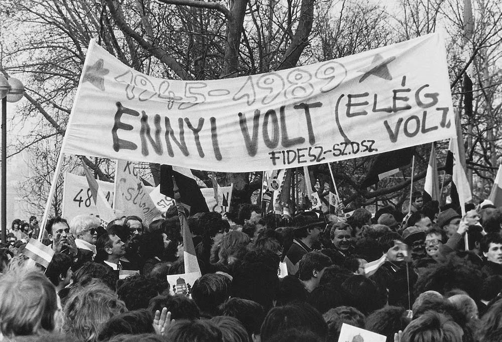 'Enough is enough!' - a joint protest demonstration of Hungarian Free Democrats and Fidesz against the communist rule, Budapest 15.03.1989