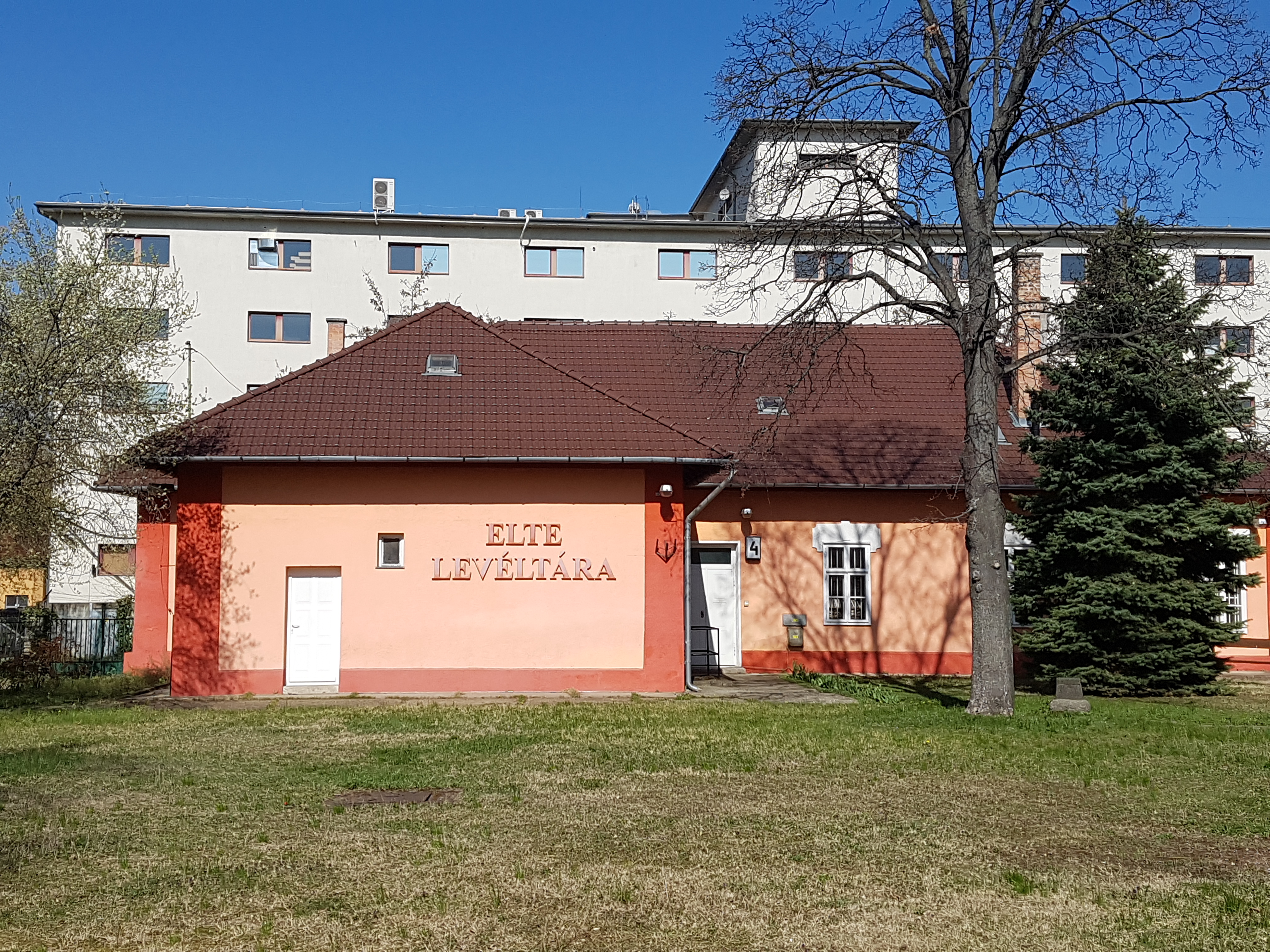 Az Eötvös Loránd Tudományegyetem levéltárának épülete, 2017.