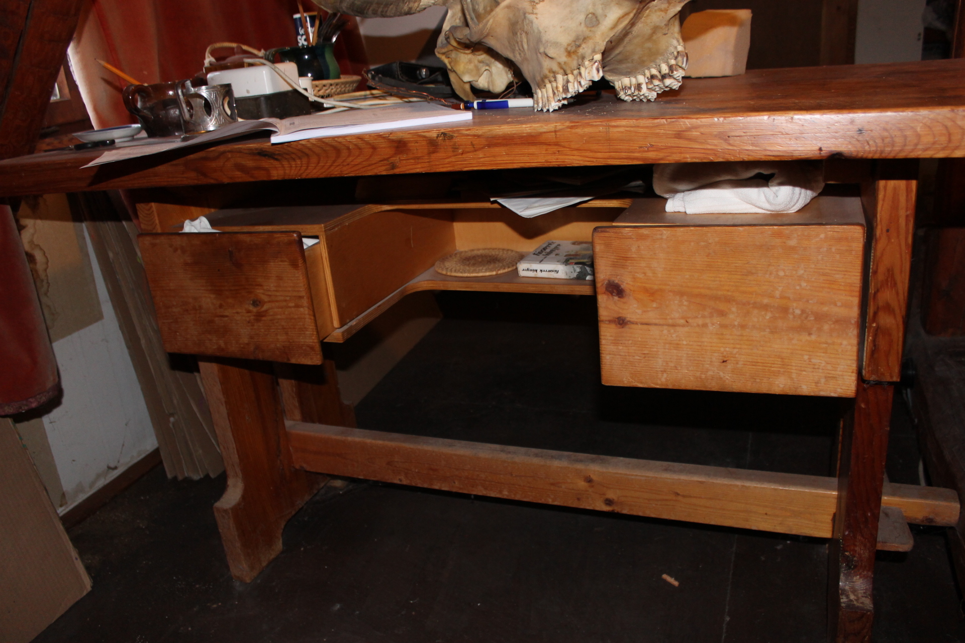 Desk which was made by Csaba Oszkay, one of  the Orfeo-members