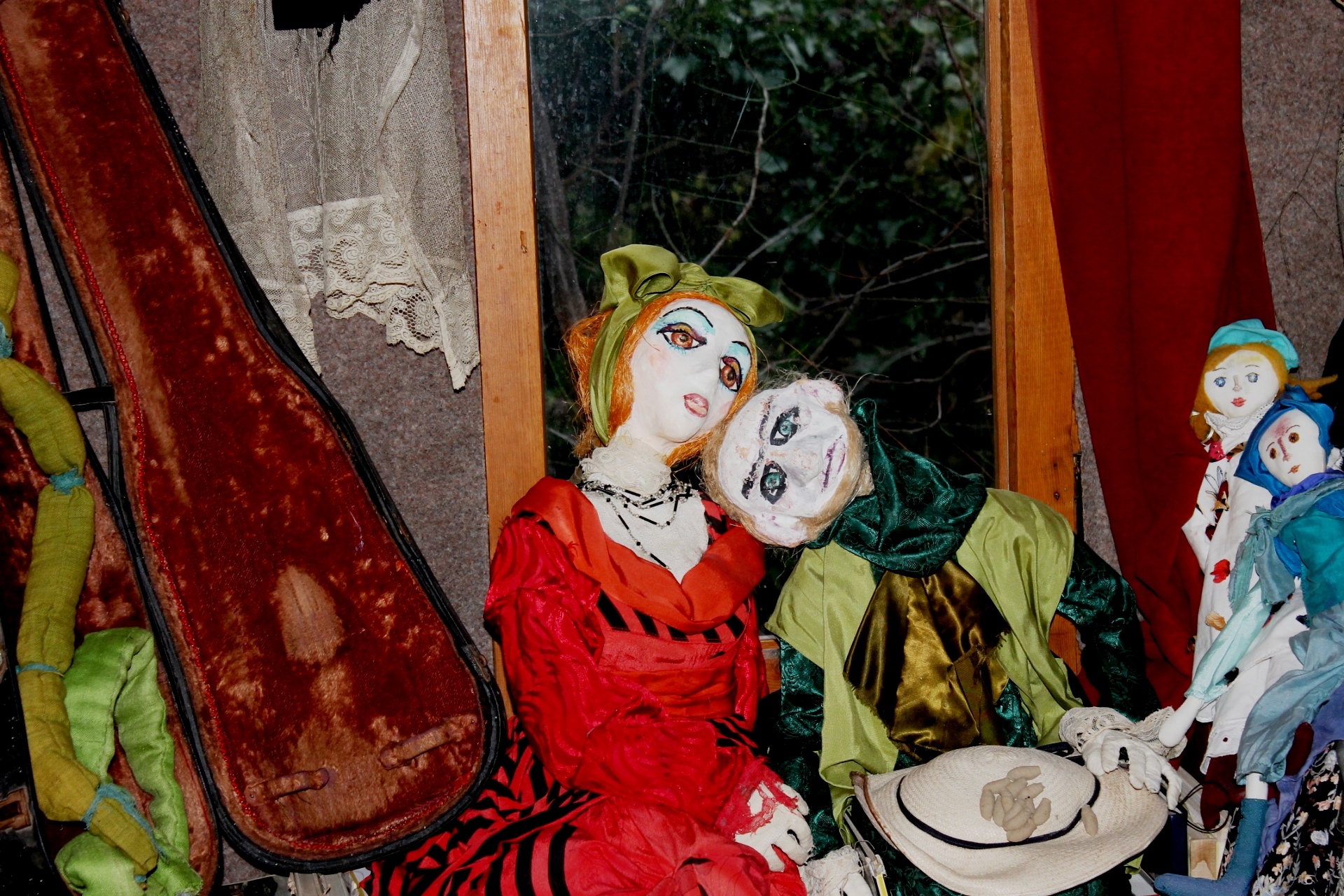 Puppets were made by Ilona Németh, former Orfeo-member