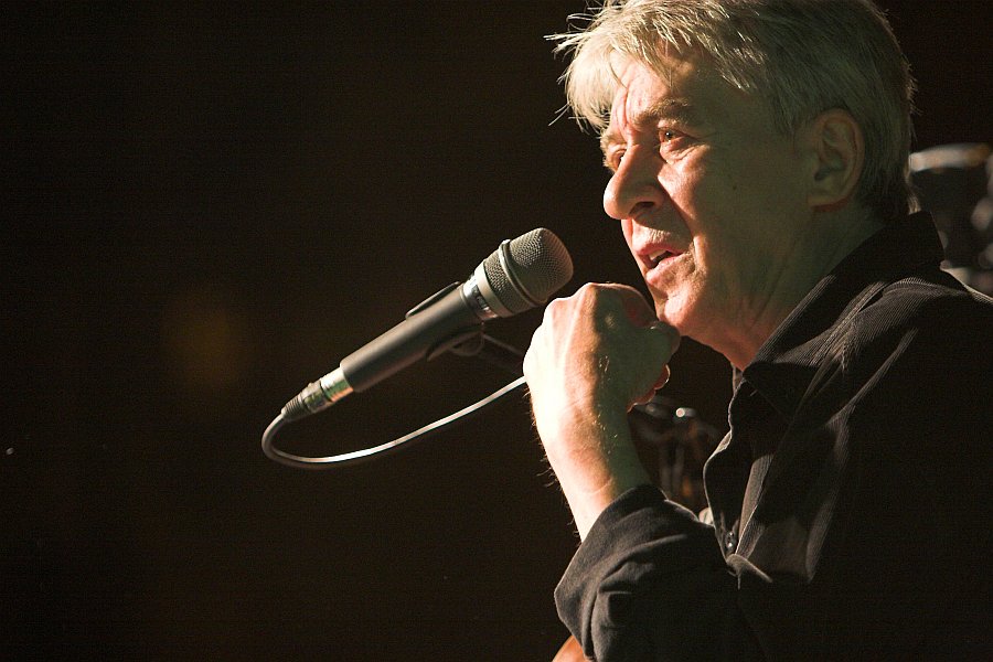 Cseh Tamás (Bakáts tér, Budapest, 26 August 2006)